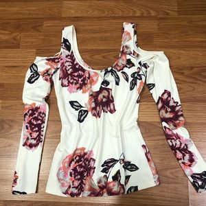 Guess floral cold shoulder long sleeve top